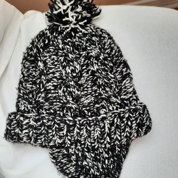 Burton knit toque - Picture 2 of 5